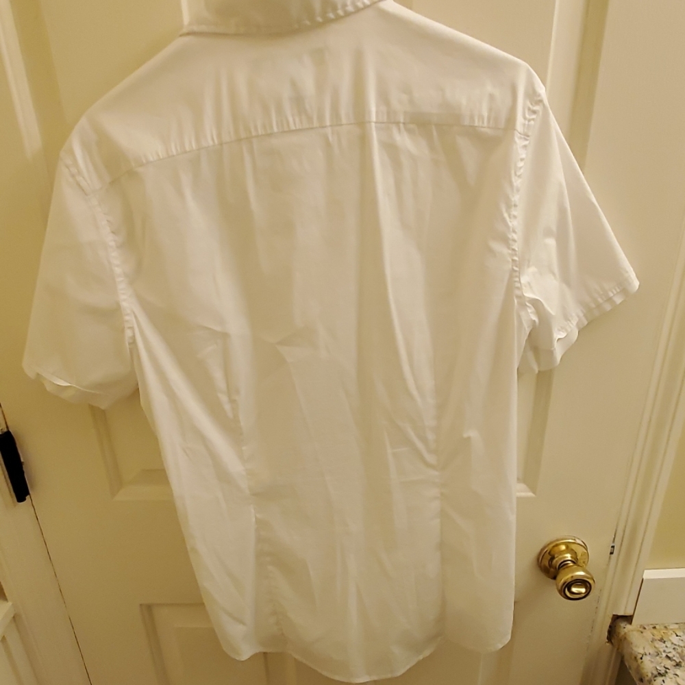 Button down shirt - Picture 2 of 3